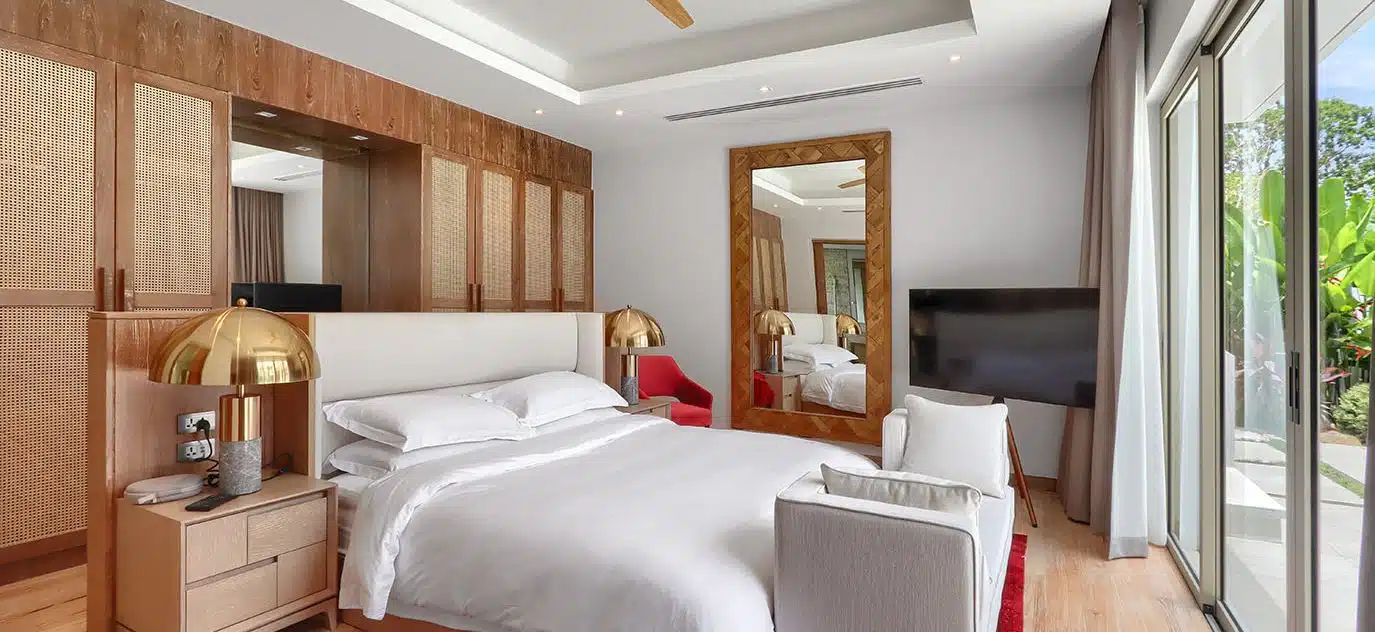 Balinese lakeside pool villa II - Real Estate Agency, Phuket