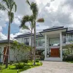 Luxurious Modern 5-Bedroom Pool Villa in Laguna
