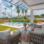 Luxurious Modern 5-Bedroom Pool Villa in Laguna